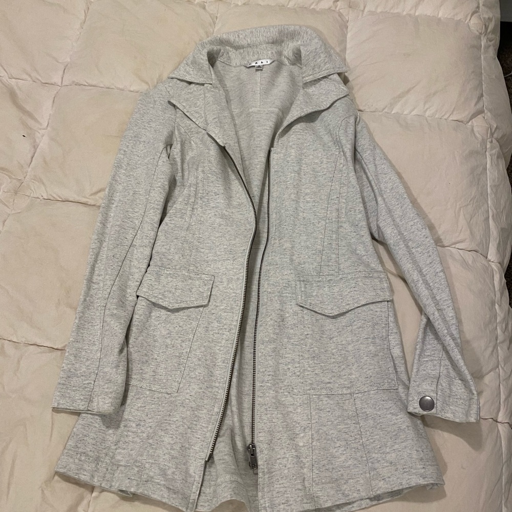 Cabi zip up